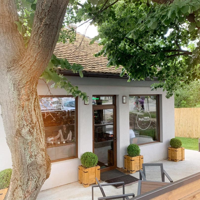 Kafić Pub Hub Sremčica