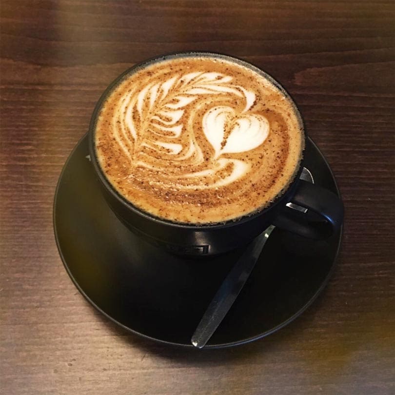 Šolja kafe - Pub Hub Sremčica